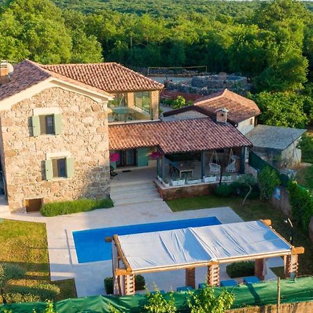 Villa Campiello heated pool Vrbnik Esterno foto