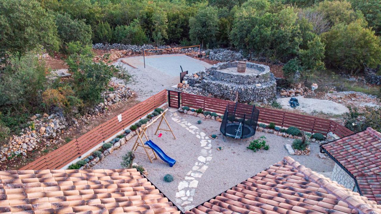 Villa Campiello heated pool Vrbnik Esterno foto