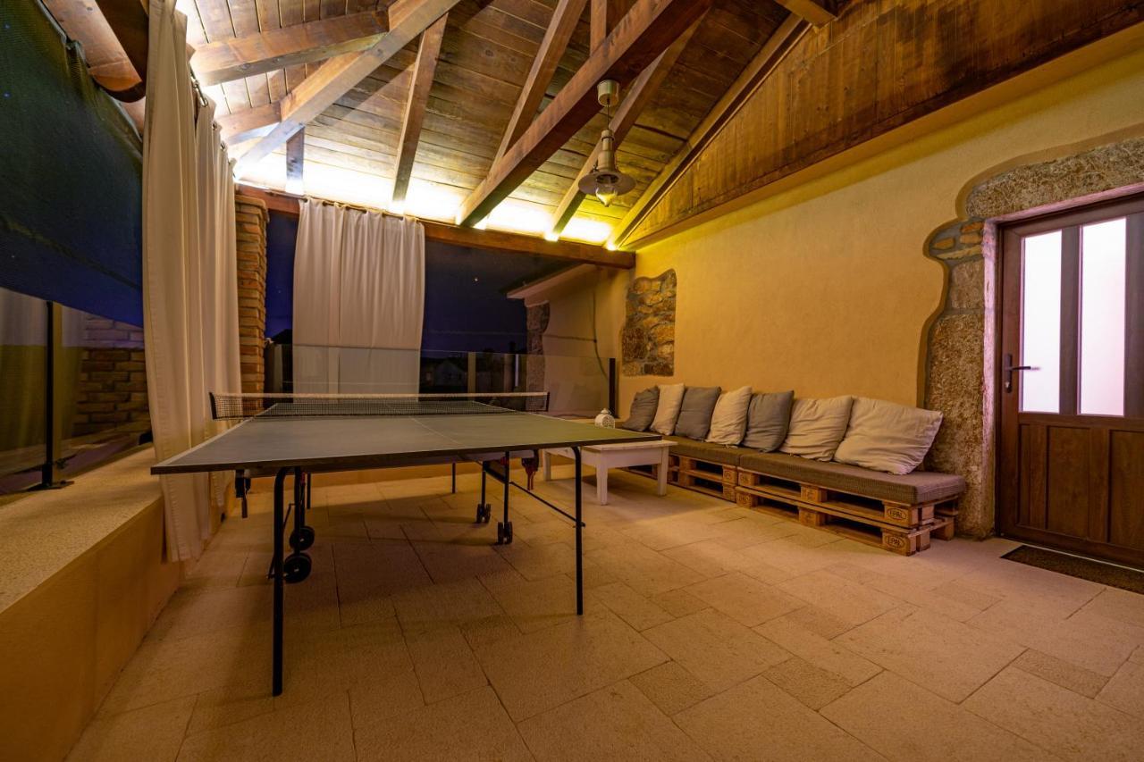 Villa Campiello heated pool Vrbnik Esterno foto
